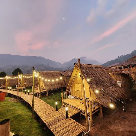 Yellowstone Camps Resort Sapan Ban Huai Ti Экстерьер фото